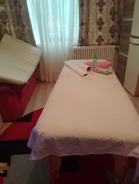 Matura, Adela 48 + poze reale